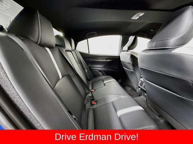Used 2026 Toyota Camry SE FWD image 28