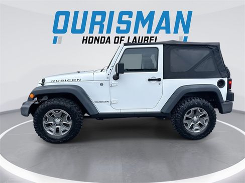 Used 2015 Jeep Wrangler Rubicon w/ Power Convenience Group image 5