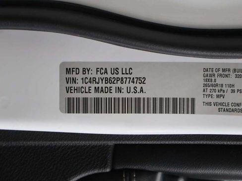 Used 2023 Jeep Grand Cherokee 4WD 4xe image 64