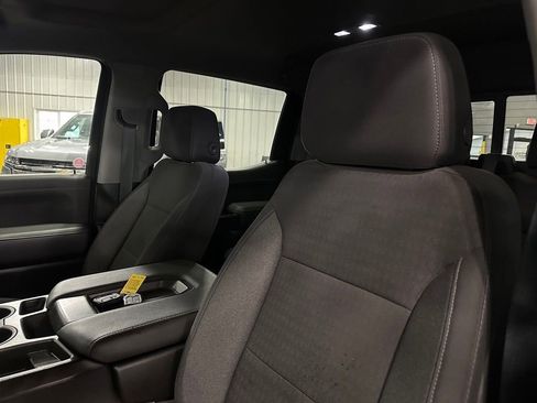 Used 2020 GMC Sierra 1500 SLE w/ X31 Off-Road Package AWD/4WD image 13