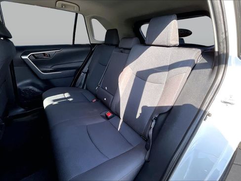 Used 2023 Toyota RAV4 LE FWD image 19