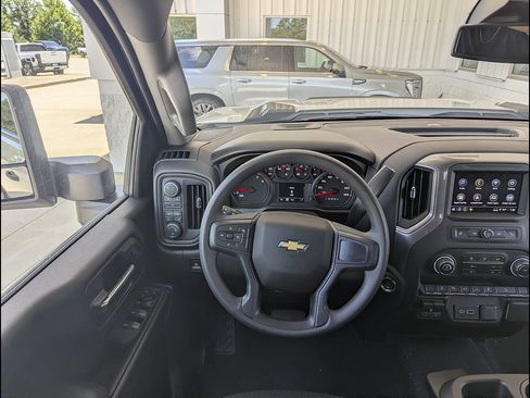 New 2026 Chevrolet Silverado 2500 Custom w/ Custom Value Package AWD/4WD image 3