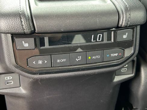 Used 2026 Toyota Grand Highlander FWD image 24