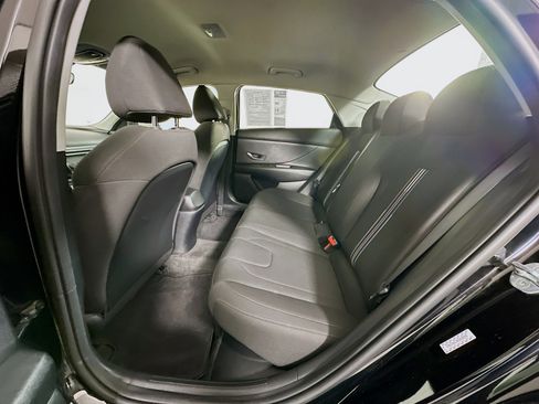 Used 2022 Hyundai Elantra Blue w/ Preferred Accessory Package image 26