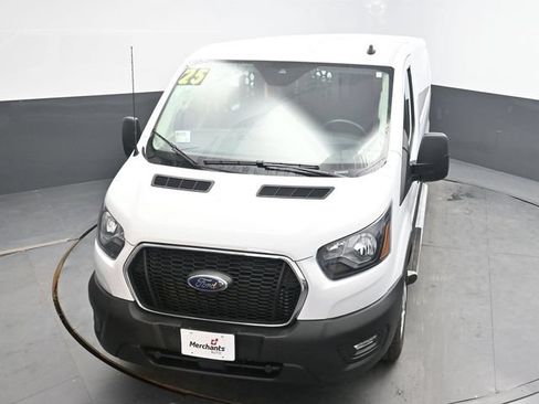Used 2025 Ford Transit 250 Low Roof w/ Exterior Upgrade Package RWD image 28