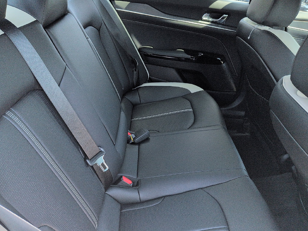 New 2026 Kia K5 GT-Line FWD image 8