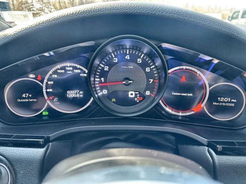 Used 2019 Porsche Cayenne image 10