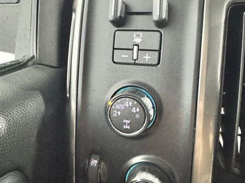 Used 2015 Chevrolet Silverado 1500 LT w/ All Star Edition AWD/4WD image 17