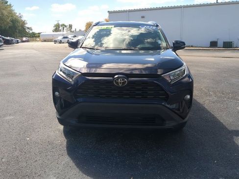Used 2020 Toyota RAV4 XLE image 9
