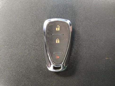 Used 2021 Chevrolet Equinox LT AWD/4WD image 32