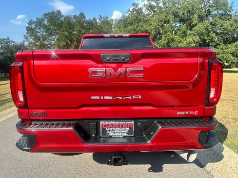 Used 2022 GMC Sierra 2500 AT4 w/ Gooseneck/5TH Wheel Package AWD/4WD image 6
