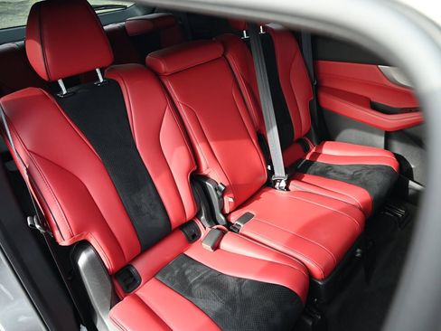 Used 2023 Acura MDX A-Spec image 47