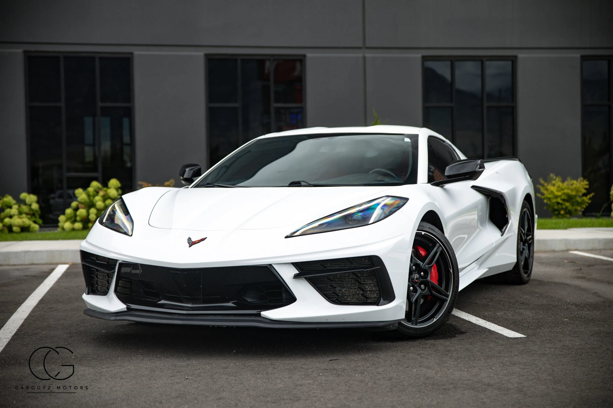 Used 2020 Chevrolet Corvette Stingray Coupe w/ Z51 Performance Package RWD image 2
