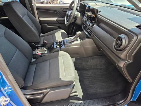 Certified 2023 Chevrolet Colorado W/T w/ WT Convenience Package II AWD/4WD image 15