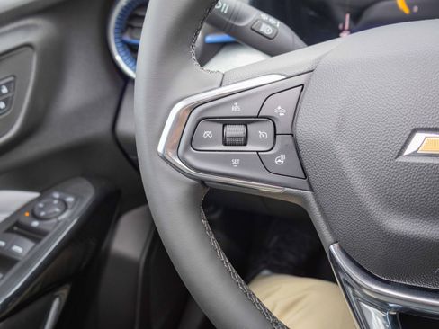 New 2026 Chevrolet Trax LT w/ Driver Confidence Package image 20