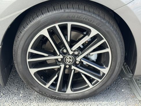 New 2026 Toyota Camry XLE w/ Premium Package FWD image 15