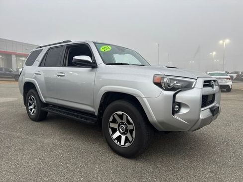 Used 2021 Toyota 4Runner TRD Off-Road image 6