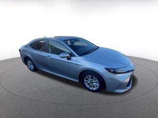 Used 2025 Toyota Camry LE video 2