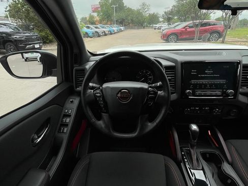 Used 2024 Nissan Frontier PRO-4X w/ Off-Road Protection Package AWD/4WD image 12