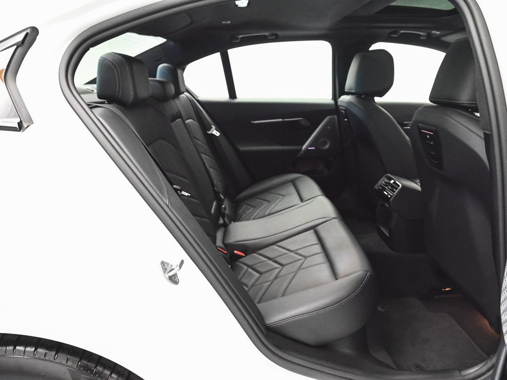 Used 2024 BMW i5 M60 w/ Premium Package AWD/4WD image 30