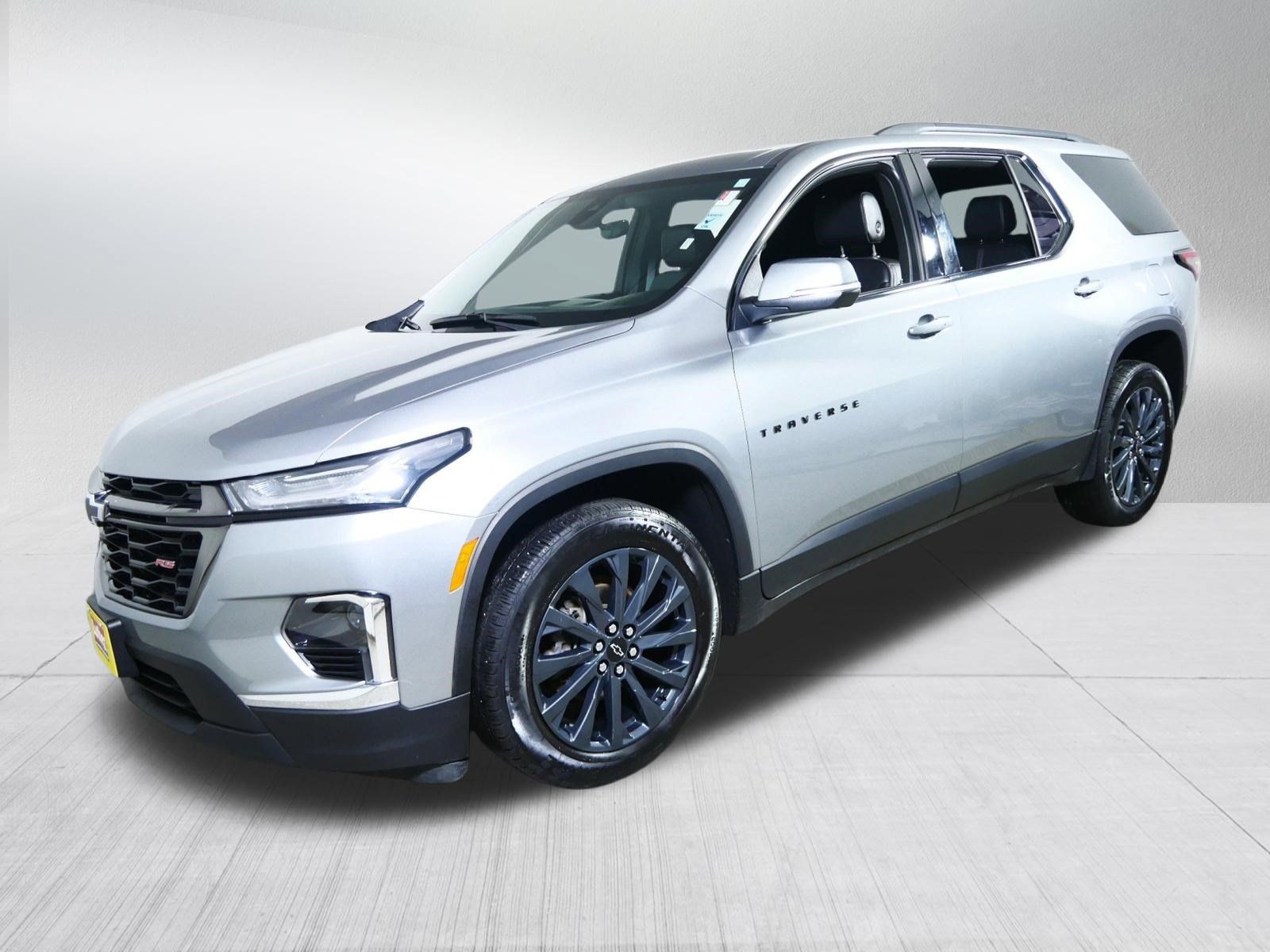 Used 2023 Chevrolet Traverse RS AWD/4WD image 3