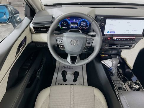 New 2026 Toyota Camry XLE image 19