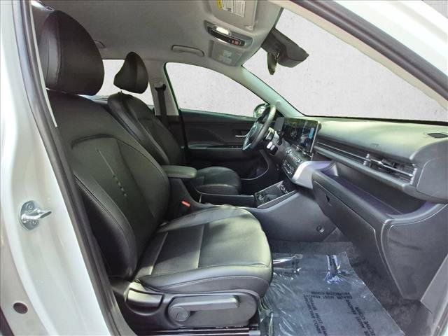 Certified 2026 Hyundai Kona SEL Premium AWD/4WD image 23