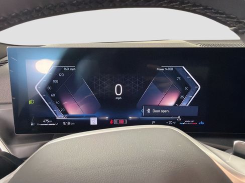 Certified 2025 BMW 330i Sedan w/ Convenience Package image 11