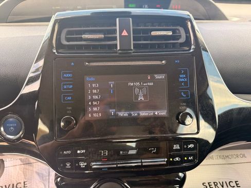 Used 2019 Toyota Prius LE FWD image 21