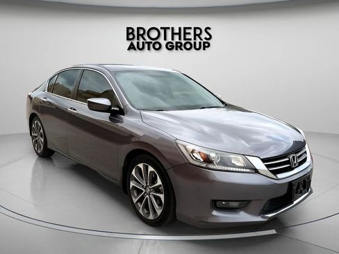 Used 2014 Honda Accord Sport image 3