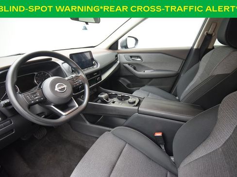 Used 2023 Nissan Rogue SV AWD/4WD image 11