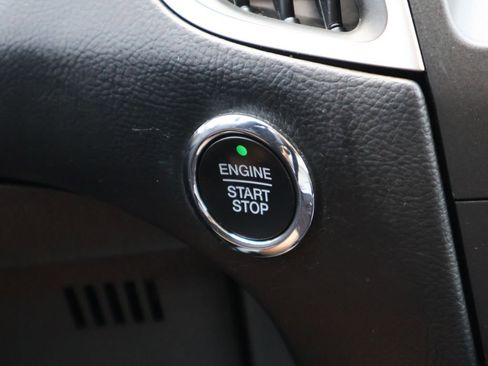 Used 2018 Ford Edge SEL w/ Equipment Group 201A AWD/4WD image 29