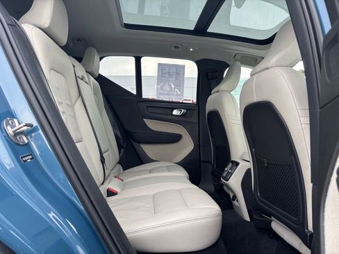 Certified 2023 Volvo XC40 B5 Plus w/ Driver Assist Package image 21