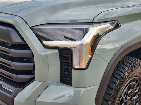 New 2026 Toyota Tundra SR5 w/ SR5 Premium Package AWD/4WD image 9