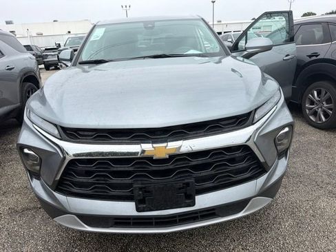Used 2025 Chevrolet Blazer LT AWD/4WD image 10