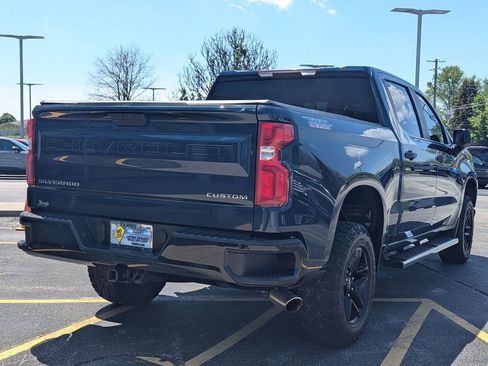 Used 2021 Chevrolet Silverado 1500 Custom Trail Boss AWD/4WD image 3