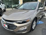 Used 2023 Chevrolet Malibu LT image 2