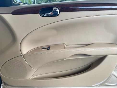 Used 2006 Buick Lucerne CX FWD image 31