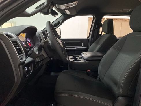 Used 2025 RAM 2500 Big Horn AWD/4WD image 61