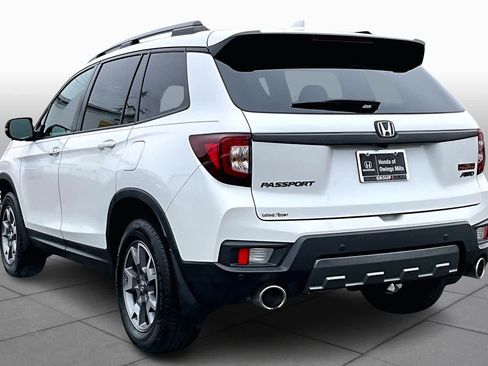 Used 2023 Honda Passport TrailSport image 11