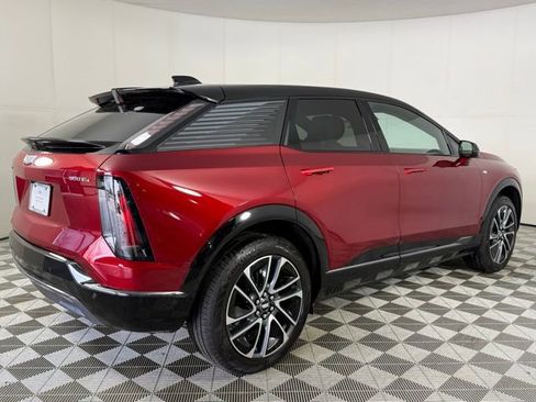 New 2025 Cadillac Optiq Sport 1 AWD/4WD image 8
