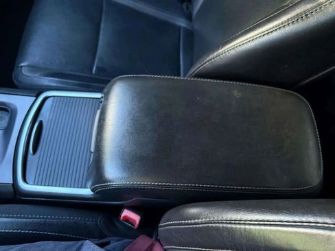 Used 2020 Dodge Charger SXT w/ Leather Interior Group image 27