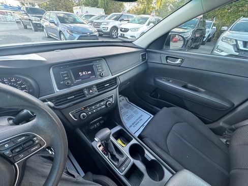 Used 2016 Kia Optima LX image 13