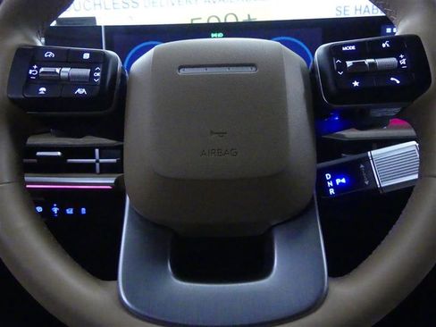 Used 2024 Hyundai Santa Fe Limited image 20