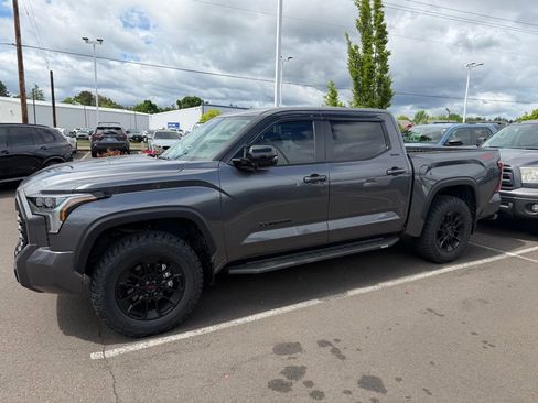 Used 2024 Toyota Tundra Limited w/ TRD Off-Road Package AWD/4WD image 2