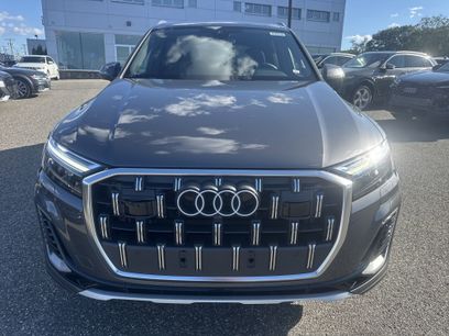 New 2025 Audi Q7 3.0T Premium Plus