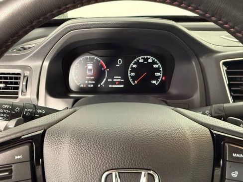 Used 2025 Honda Ridgeline Black Edition image 20