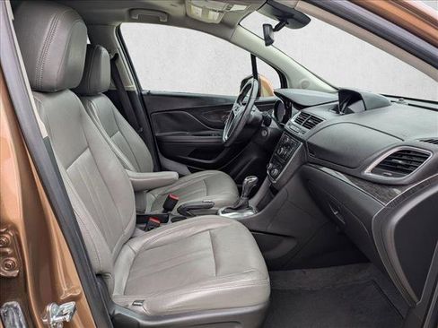 Used 2016 Buick Encore FWD image 19