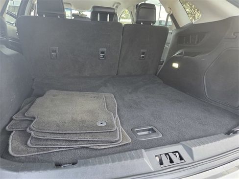 Used 2017 Ford Edge Titanium w/ Technology Package image 13