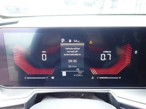 Certified 2024 Kia Sorento S w/ Panoramic Sunroof Package AWD/4WD image 29